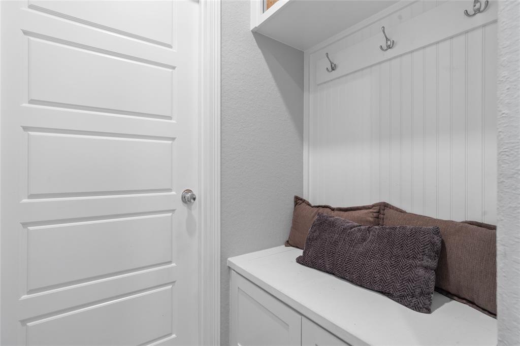 15010 Bonham Shore Drive, Cypress, Texas image 12