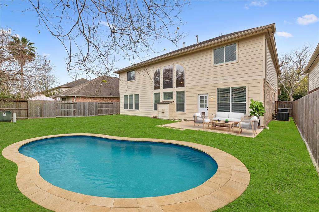 8110 Moss Stone Drive, Sugar Land, Texas image 33