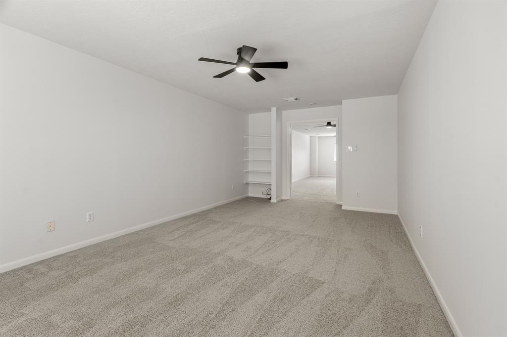 8110 Moss Stone Drive, Sugar Land, Texas image 31