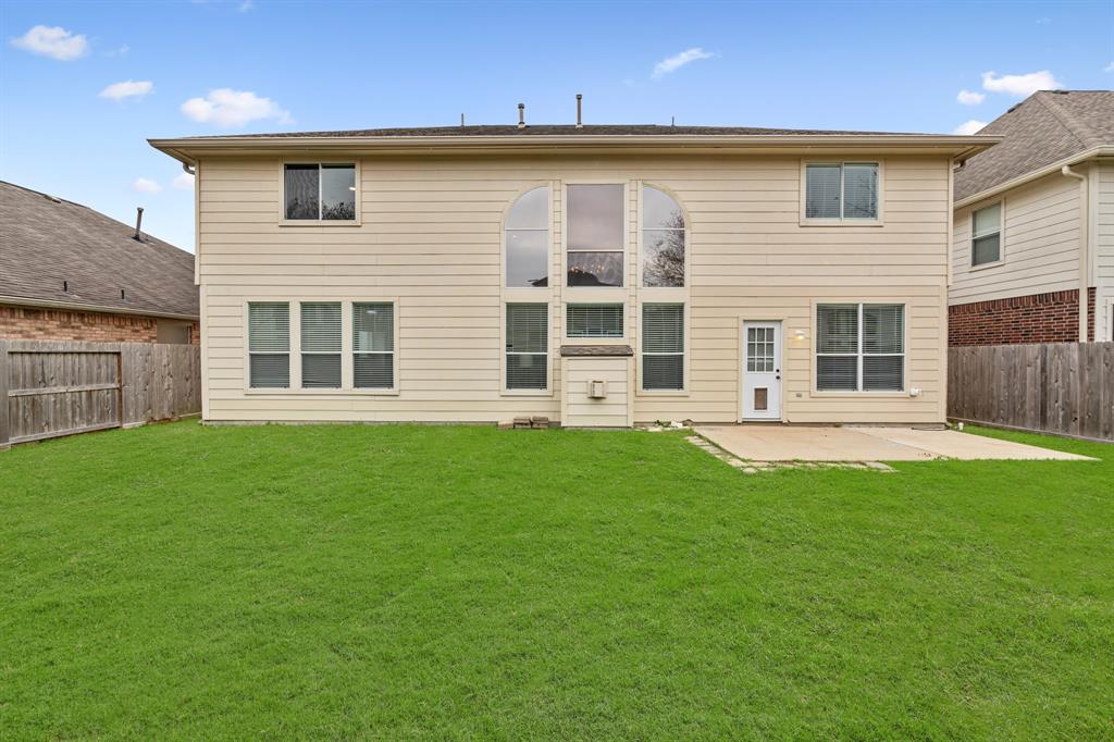 8110 Moss Stone Drive, Sugar Land, Texas image 35