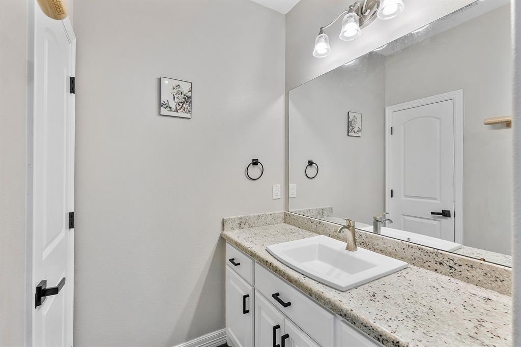 1018 Winchester Bend, Huffman, Texas image 37