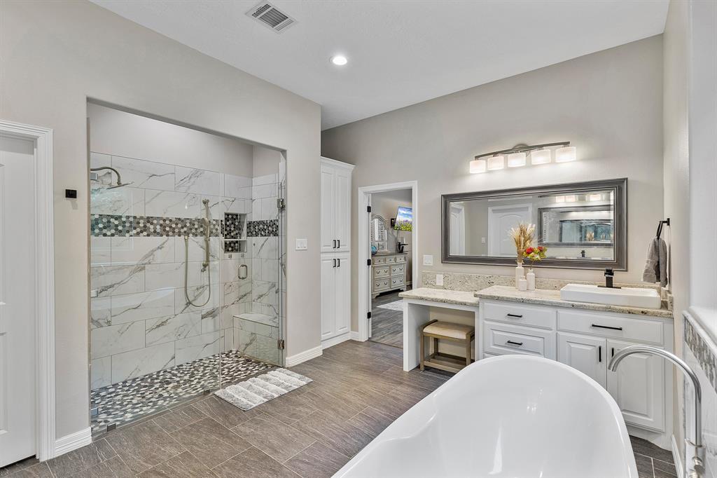 1018 Winchester Bend, Huffman, Texas image 26