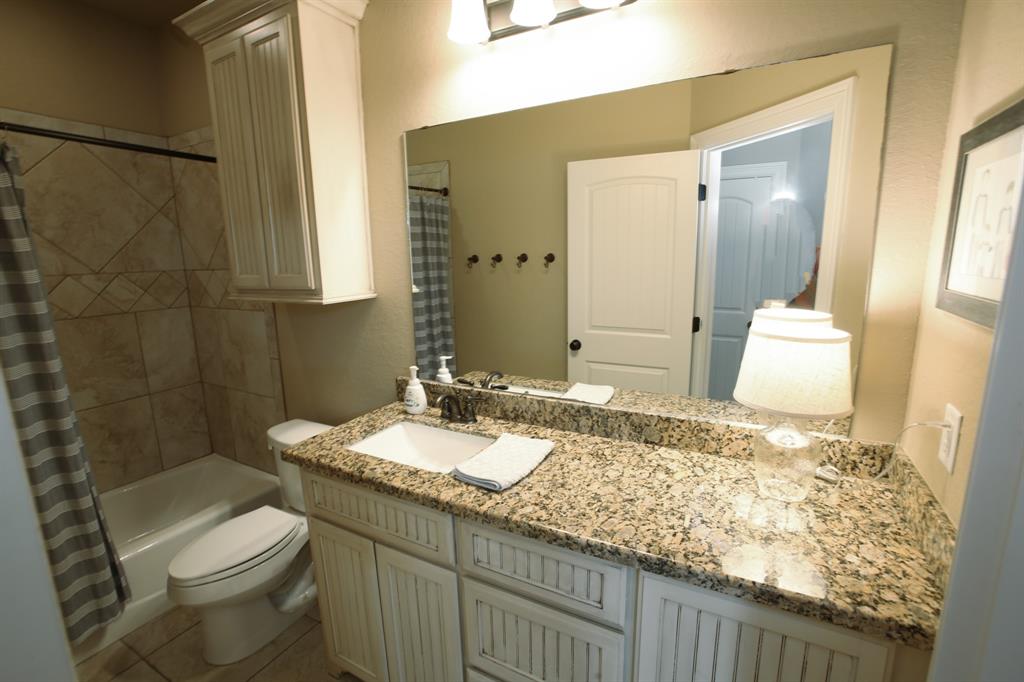 205 Rock Rose Ln, Lake Jackson, Texas image 18
