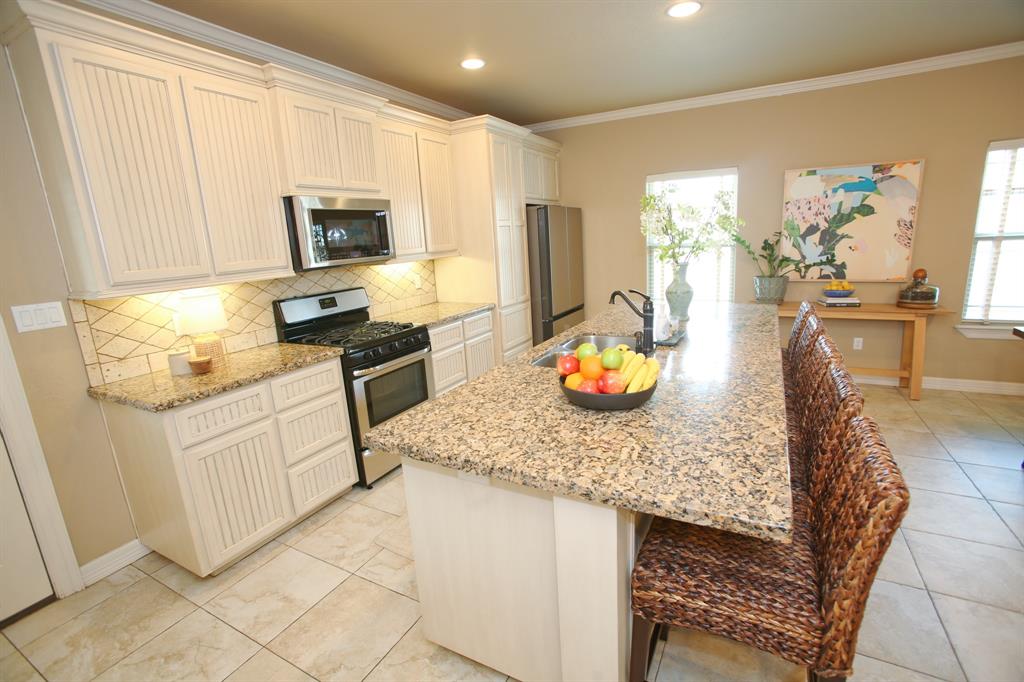 205 Rock Rose Ln, Lake Jackson, Texas image 8