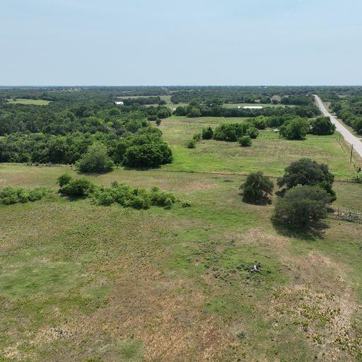Cr 473, Lott, Texas image 5