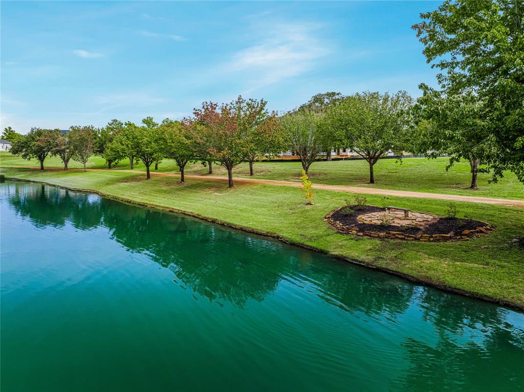 180 Bentwood Drive, Montgomery, Texas image 10