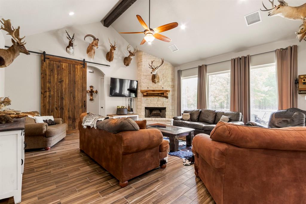 17427 Horseshoe Bend, Waller, Texas image 5