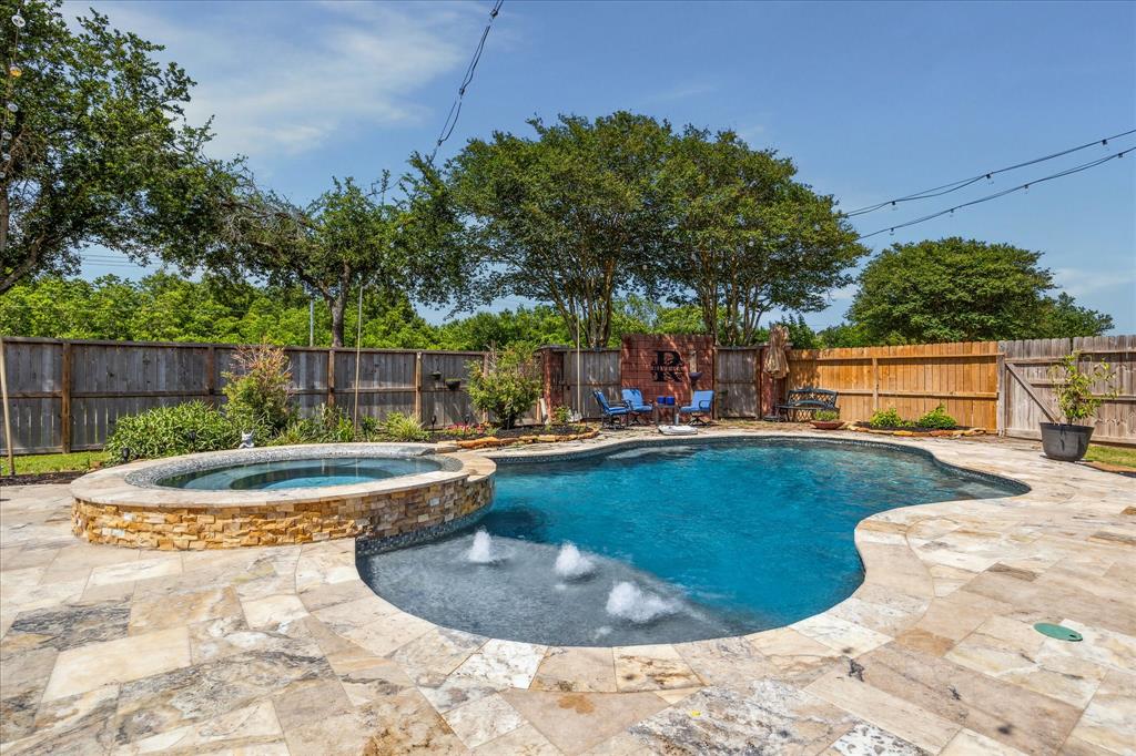 802 Fairway Drive, La Porte, Texas image 28