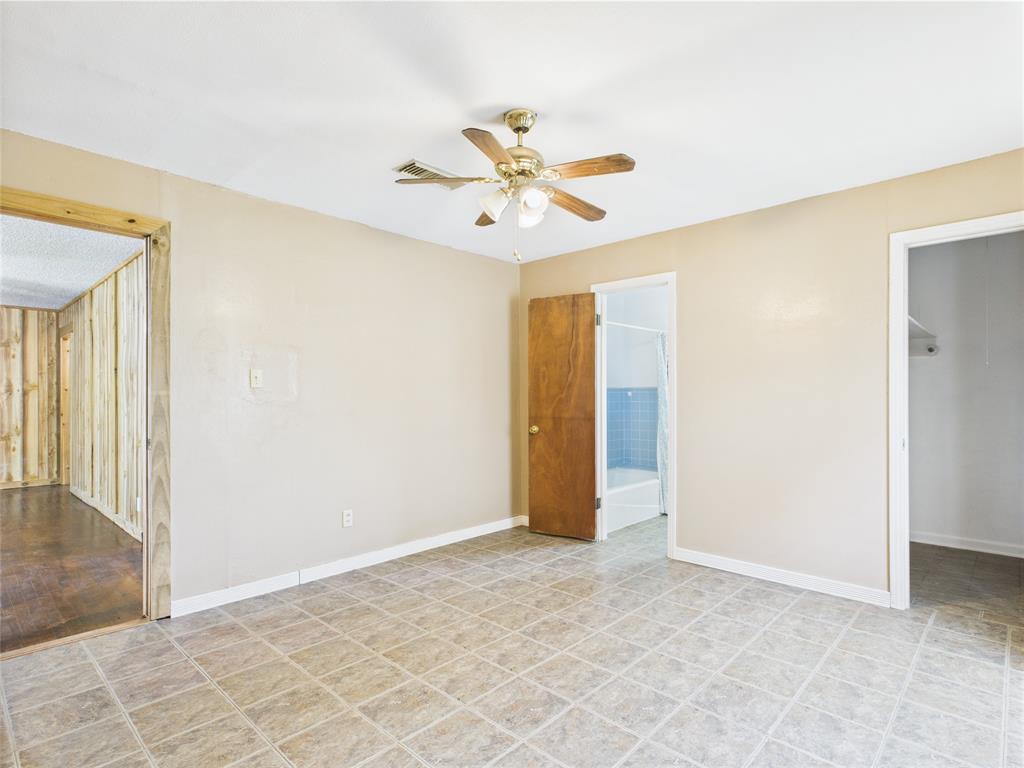 812 Merry Lane, Wharton, Texas image 17