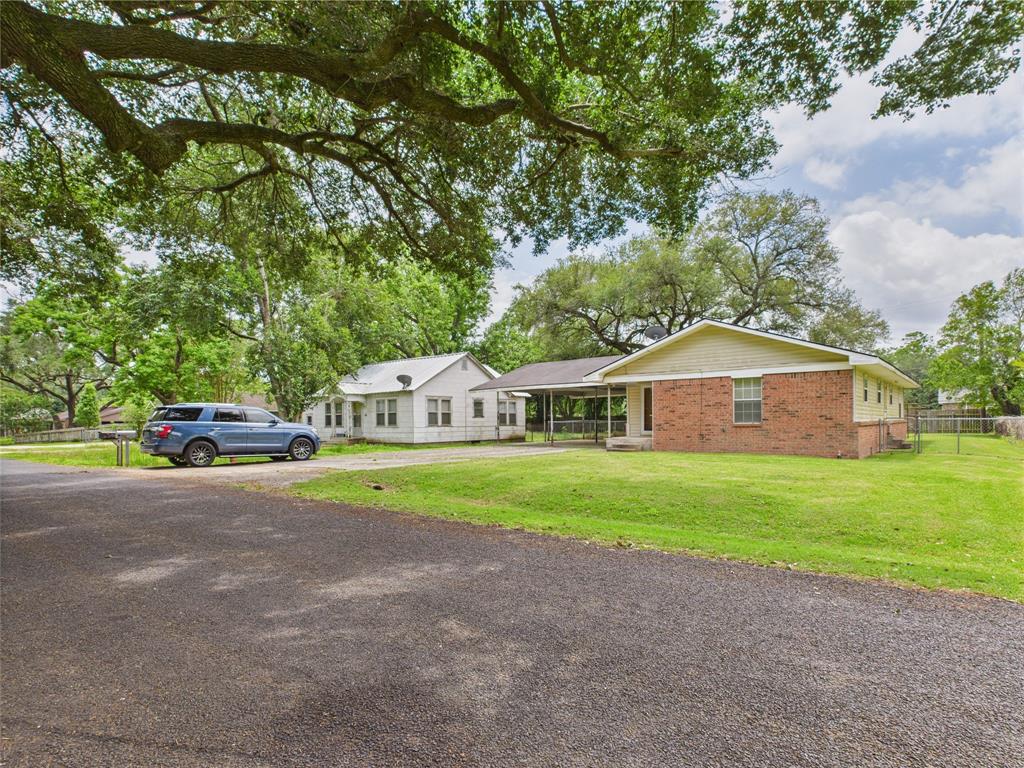 812 Merry Lane, Wharton, Texas image 5