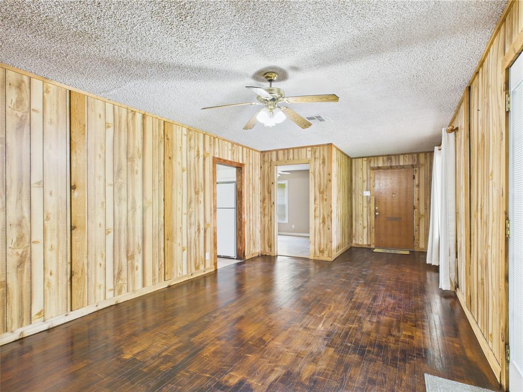 812 Merry Lane, Wharton, Texas image 10