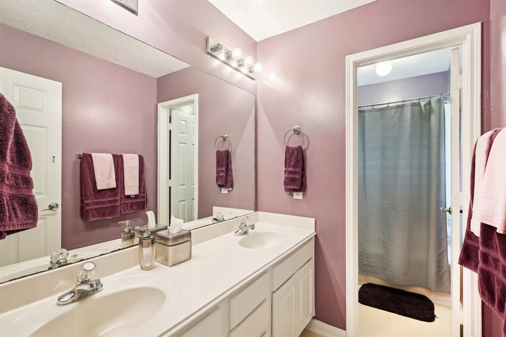 506 Crestridge Drive, Sugar Land, Texas image 26