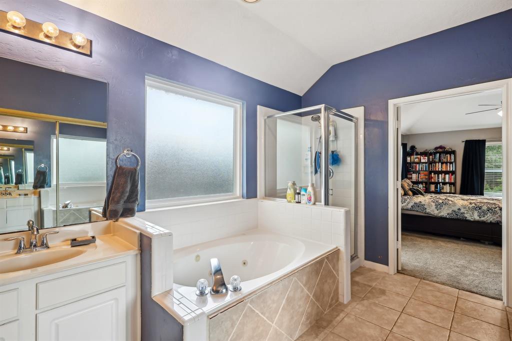 506 Crestridge Drive, Sugar Land, Texas image 23