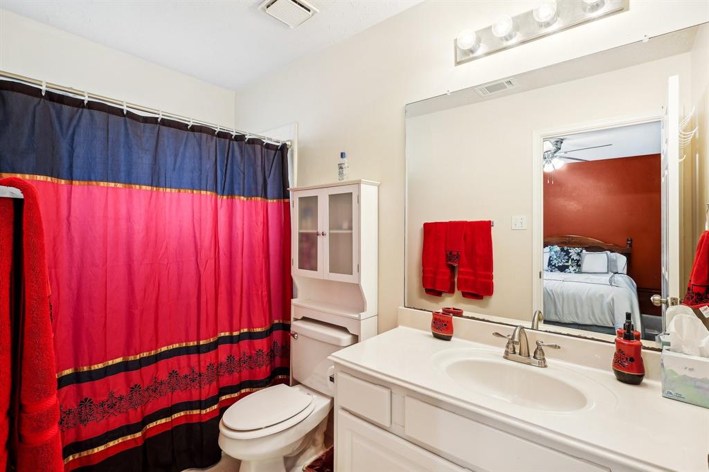 506 Crestridge Drive, Sugar Land, Texas image 33