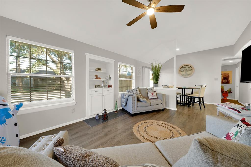 14003 Clear Forest Drive, Sugar Land, Texas image 4