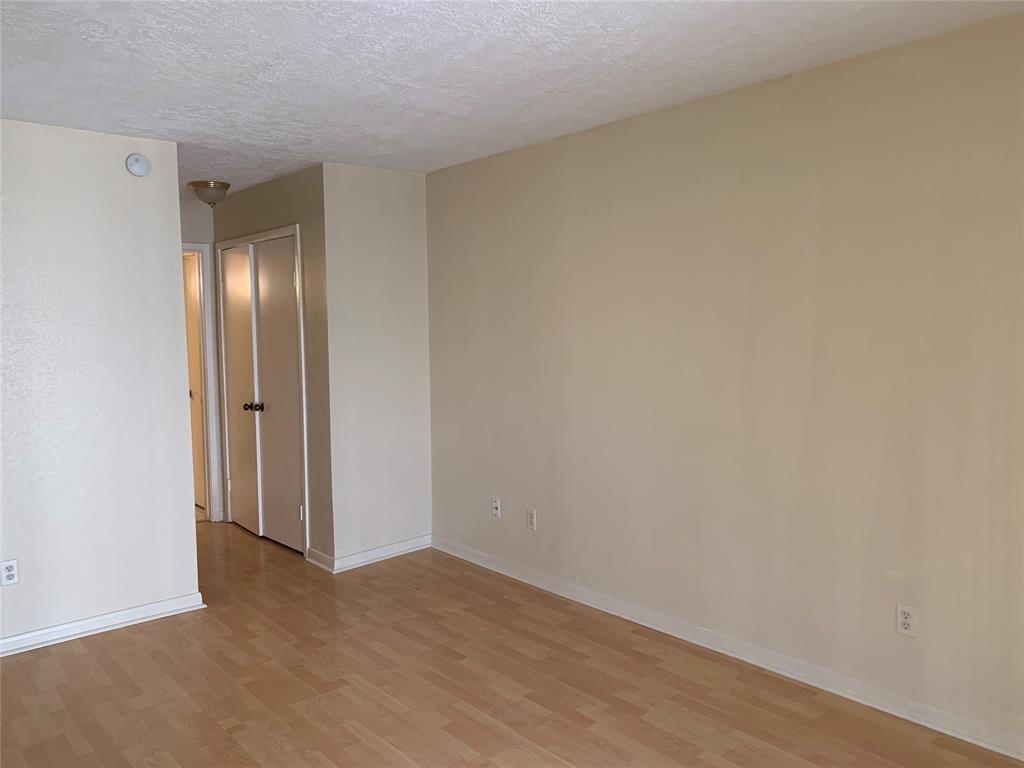 10075 Westpark Drive 43