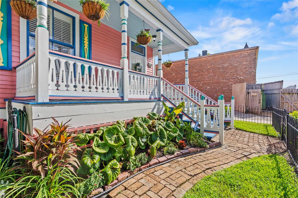 1815 Church Street