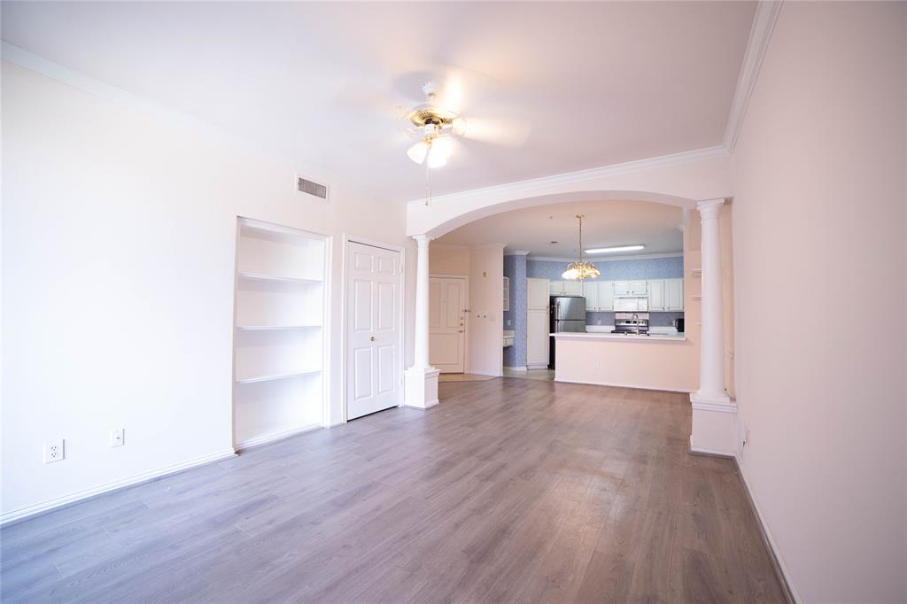 2111 Welch Street B111