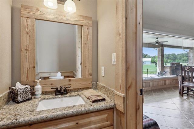 2014 Fish Lake Road, Kountze, Texas image 27