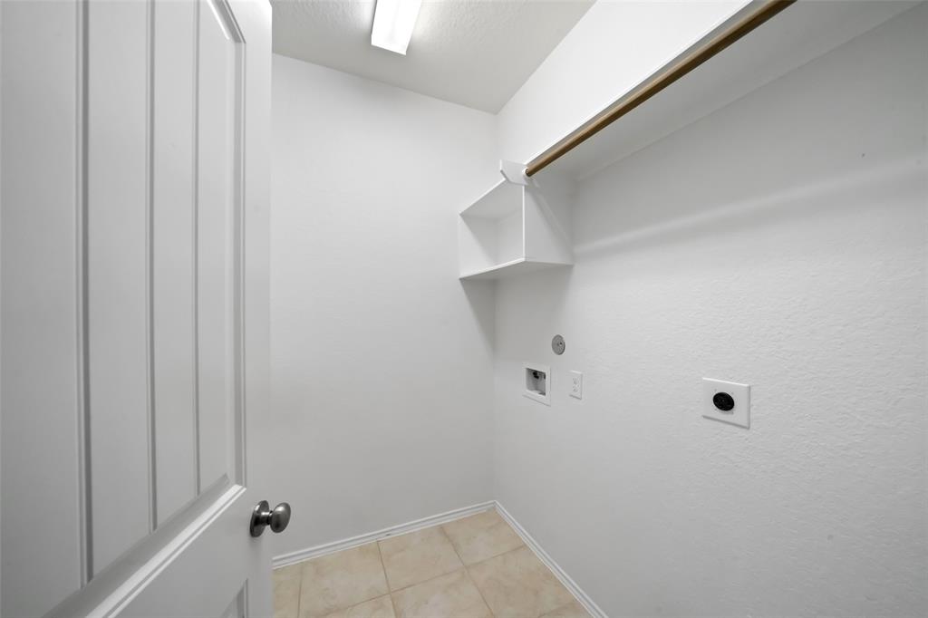 529 Waterside Ridge Lane, La Marque, Texas image 19