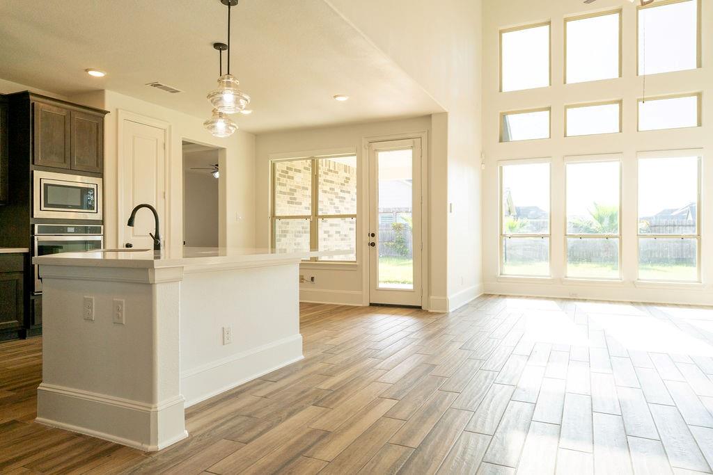 15842 Formaston Forest Drive, Humble, Texas image 4