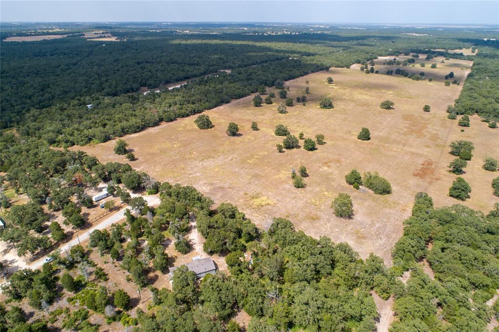 Oak View Lane, Thrall, Texas image 7