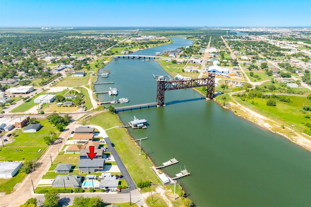 606 W 1st Street, Freeport, Texas image 9