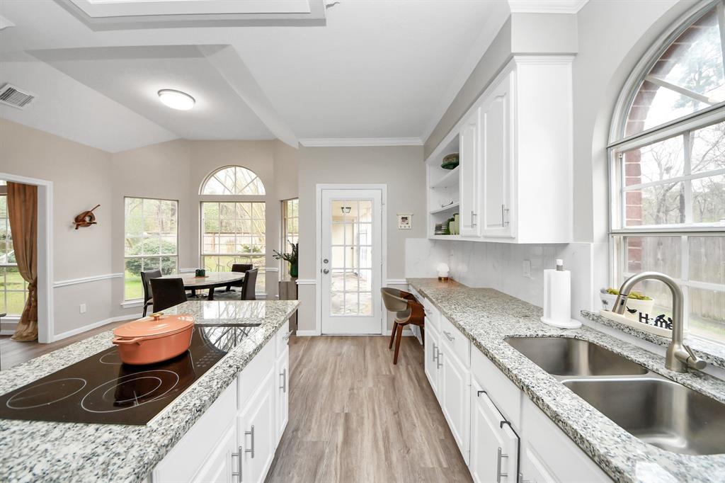 4011 Quiet Glade Court, Kingwood, Texas image 22