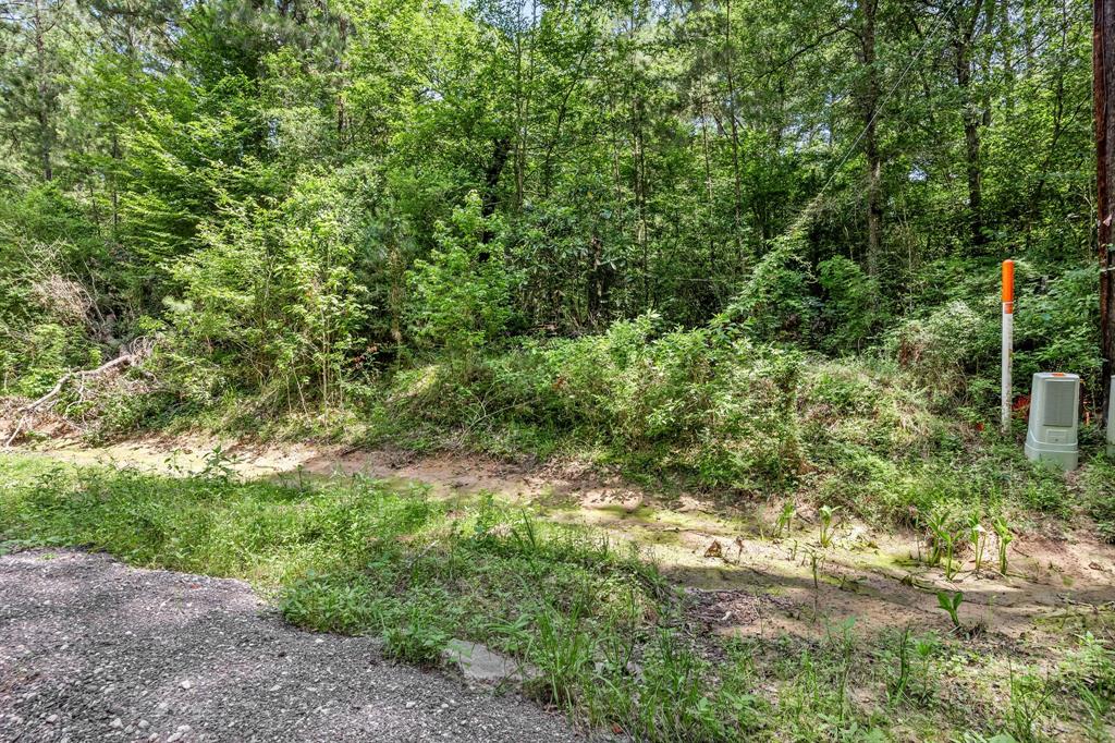 377 Wild Oak Drive, Huffman, Texas image 14