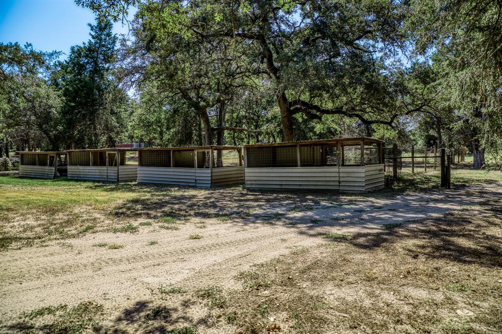 1075 Private Road 4361, Dime Box, Texas image 27