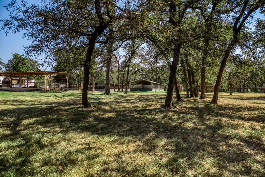 1075 Private Road 4361, Dime Box, Texas image 13