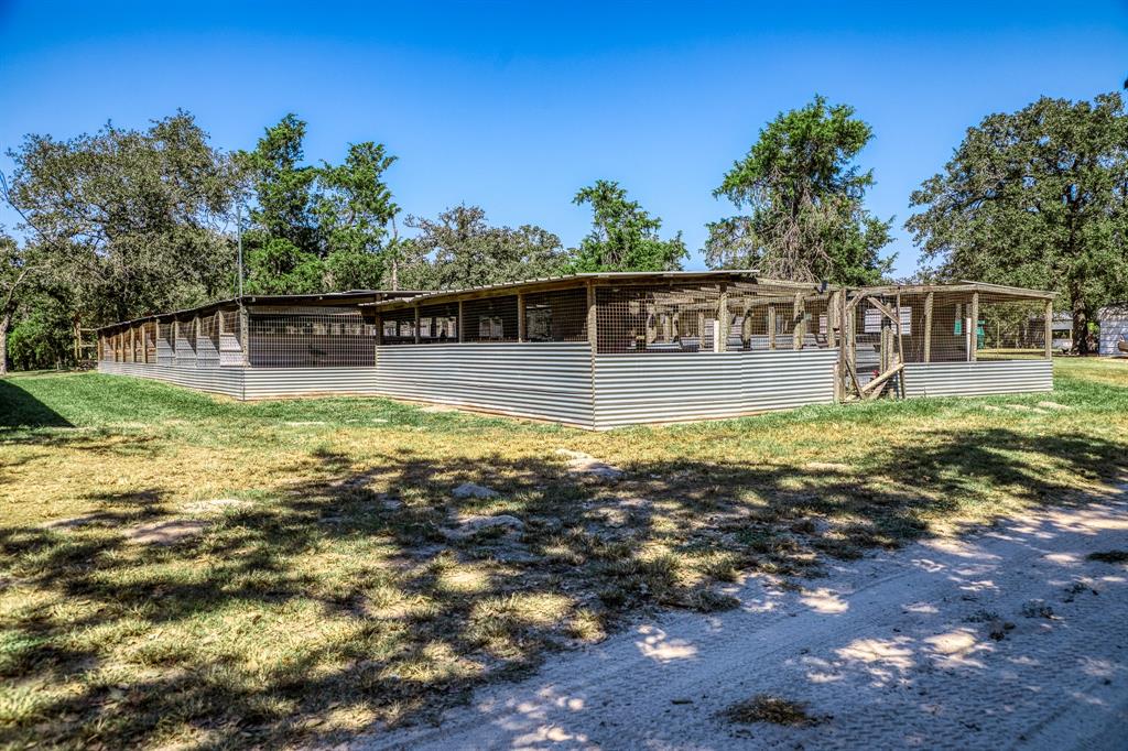 1075 Private Road 4361, Dime Box, Texas image 22