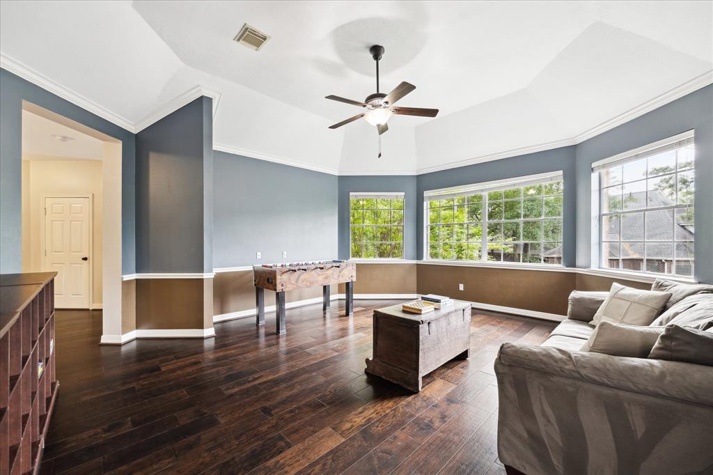 91 W Laurelhurst Circle, The Woodlands, Texas image 36