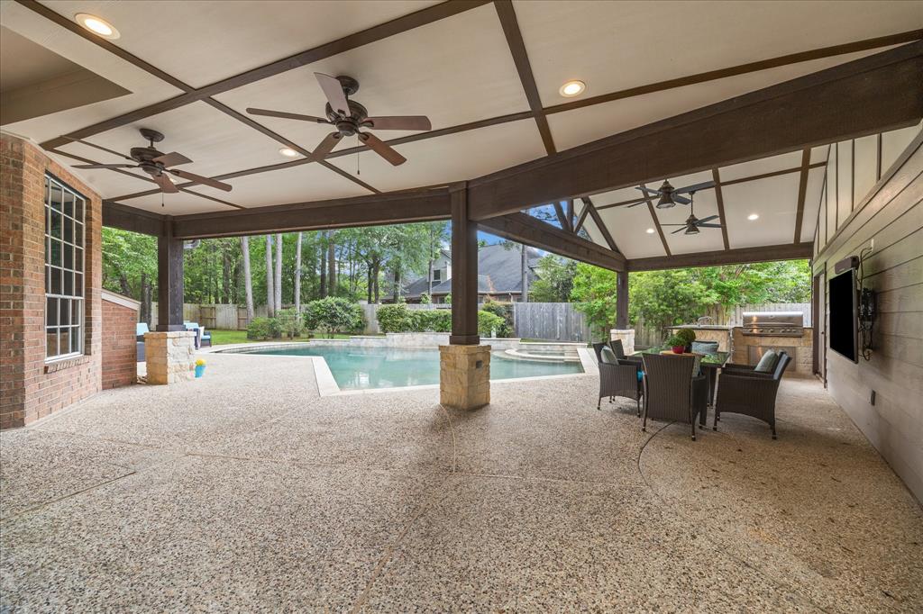 91 W Laurelhurst Circle, The Woodlands, Texas image 42