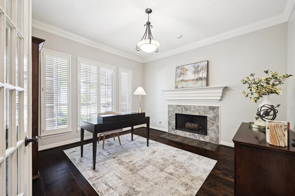 91 W Laurelhurst Circle, The Woodlands, Texas image 10