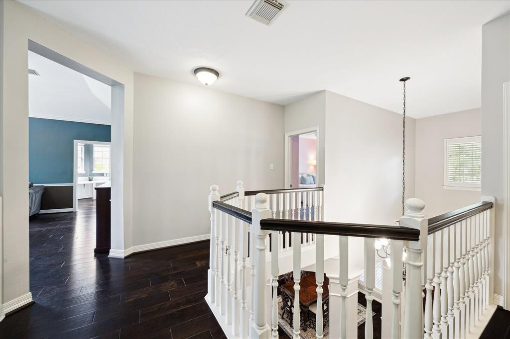 91 W Laurelhurst Circle, The Woodlands, Texas image 29