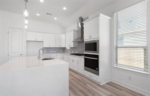 13504 Leeward Edge Drive, Texas City, Texas image 8