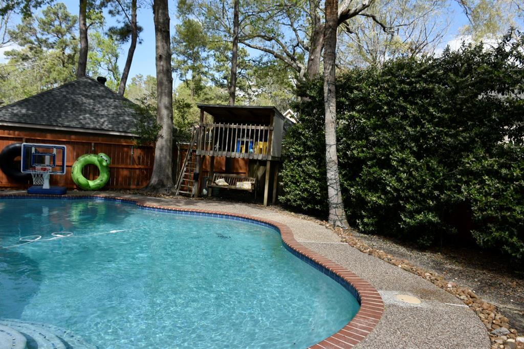 2918 Eagle Creek Drive, Kingwood, Texas image 18