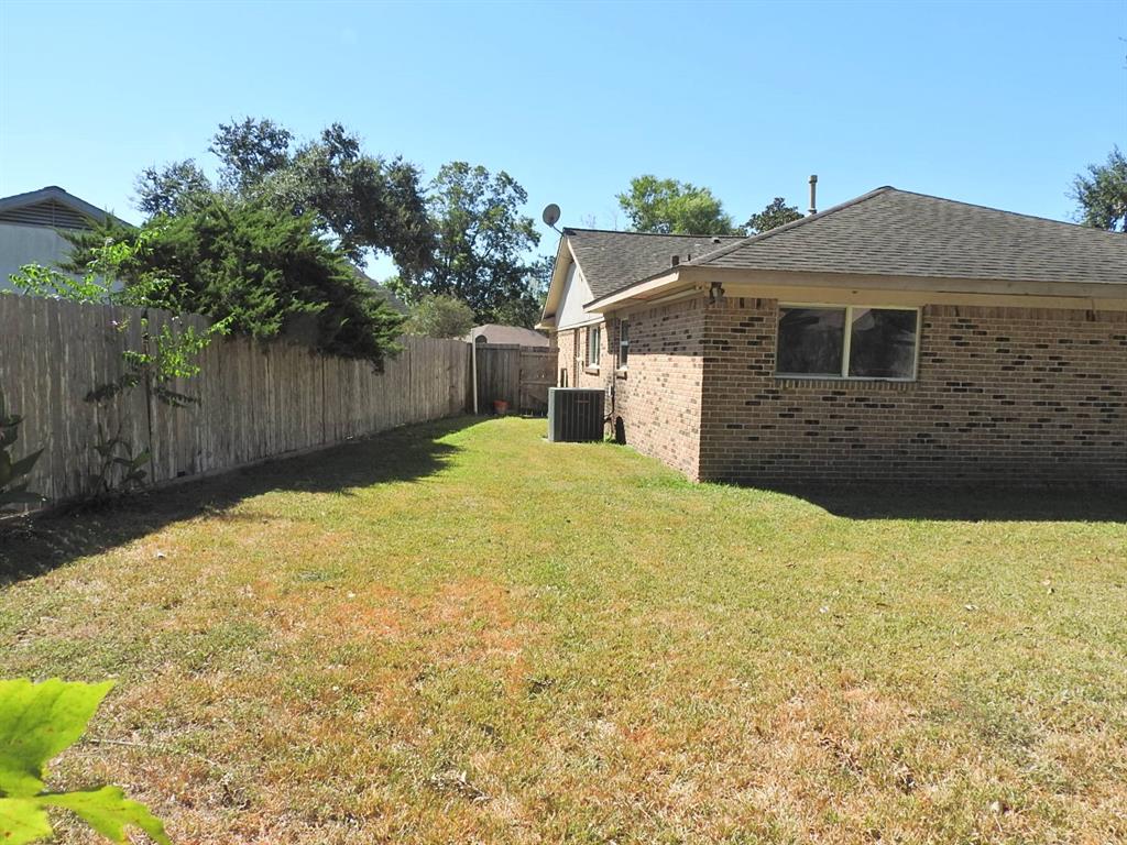 5303 Rockland Drive, Pearland, Texas image 31