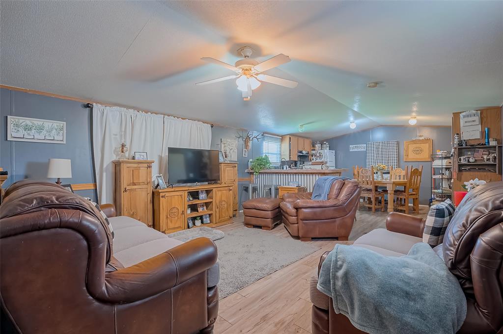 2215 Hartwell Road Rd, Brookshire, Texas image 6