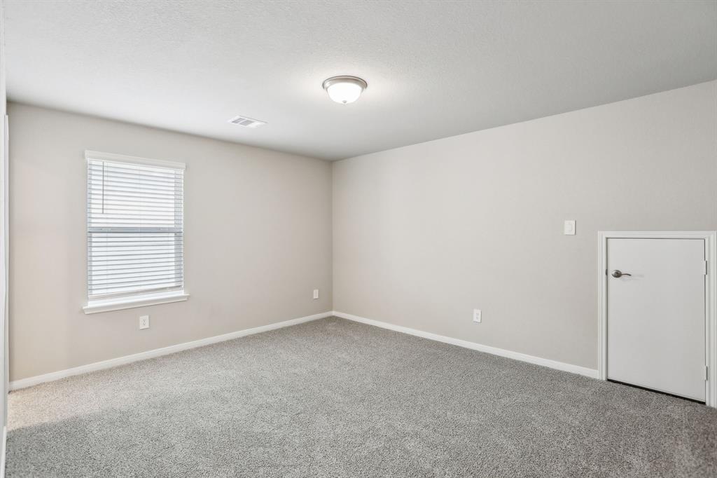 1631 Shae Oak Lane, Conroe, Texas image 28
