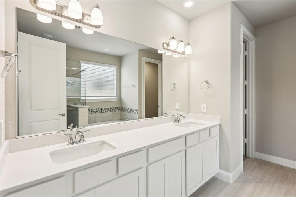 1631 Shae Oak Lane, Conroe, Texas image 32