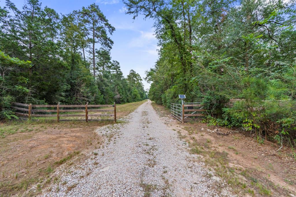 6970 Longmire Road, Conroe, Texas image 44