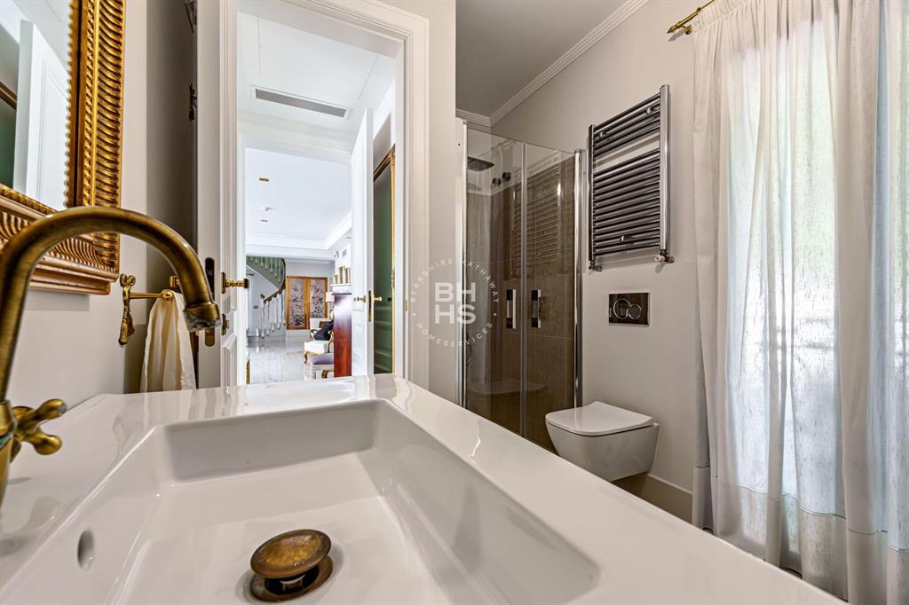 29016, Spain, 8 Bedrooms Bedrooms, ,8 BathroomsBathrooms,Residential,Active,181429