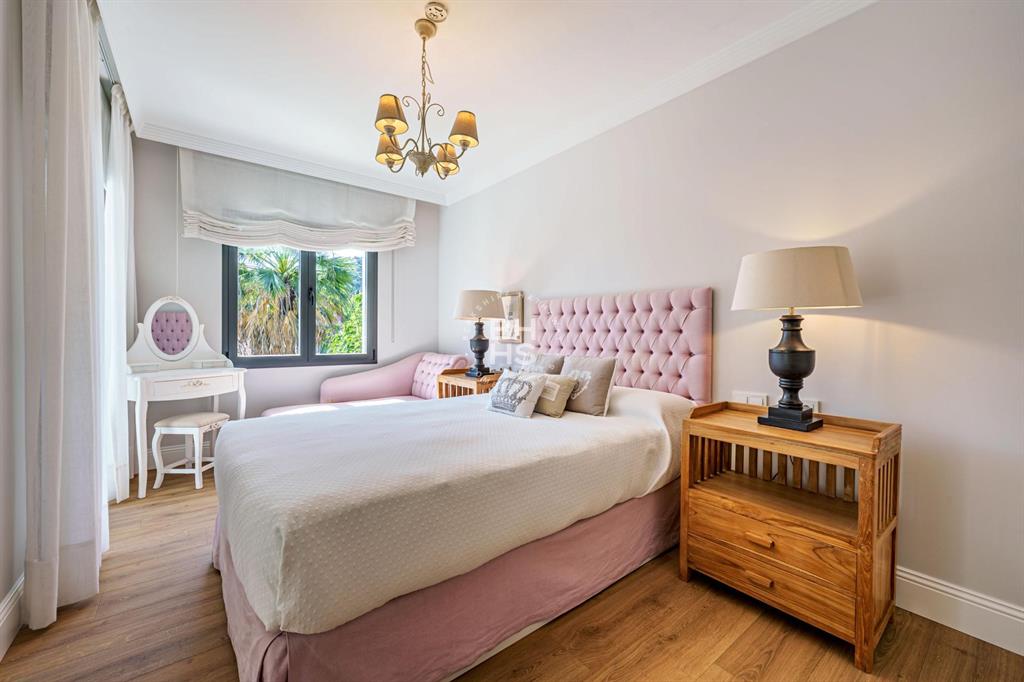 29016, Spain, 8 Bedrooms Bedrooms, ,8 BathroomsBathrooms,Residential,Active,181429