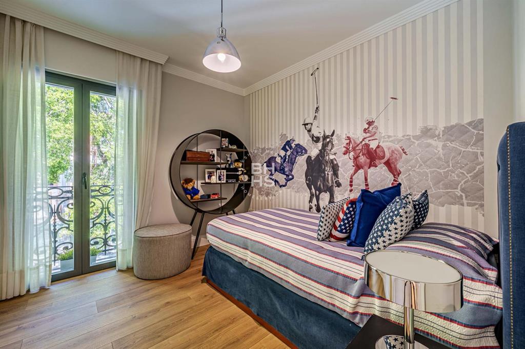 29016, Spain, 8 Bedrooms Bedrooms, ,8 BathroomsBathrooms,Residential,Active,181429