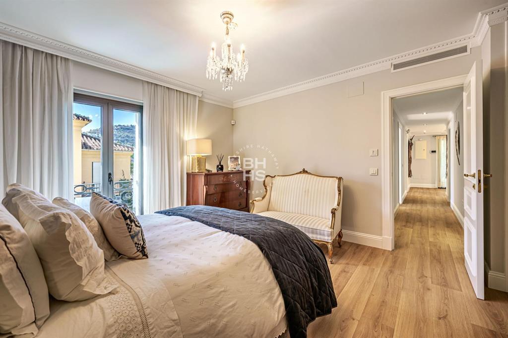 29016, Spain, 8 Bedrooms Bedrooms, ,8 BathroomsBathrooms,Residential,Active,181429