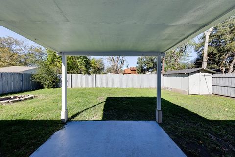 A home in East Bernard