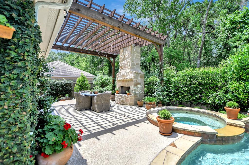 28331 Hollow Springs Lane, Spring, Texas image 44