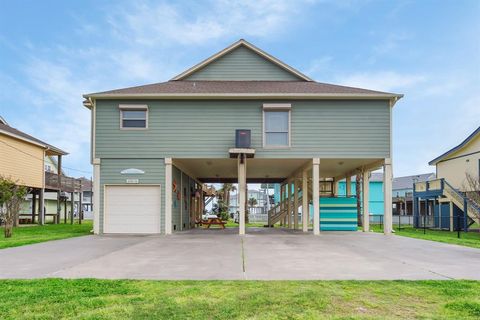 A home in Crystal Beach